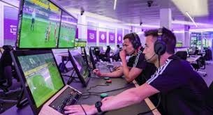 勇士惜败！库里27+6无奈6犯，小卡24+12科尔暴怒，巴特勒24分11罚