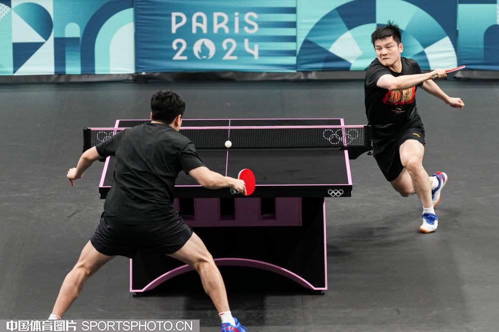 暗区突围新模式上线 强调战术协作